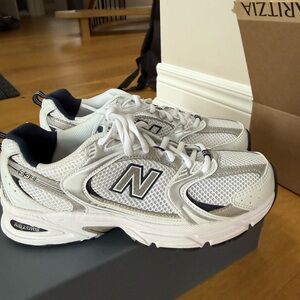 530 New Balance White and Navy Athletic Shoes